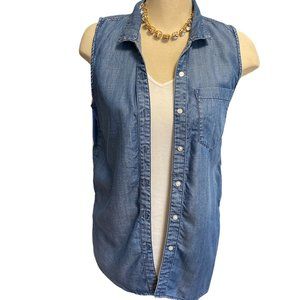 SNEAK PEEK Size Medium Sleeveless Button-up Shirt Denim-Look Vest
